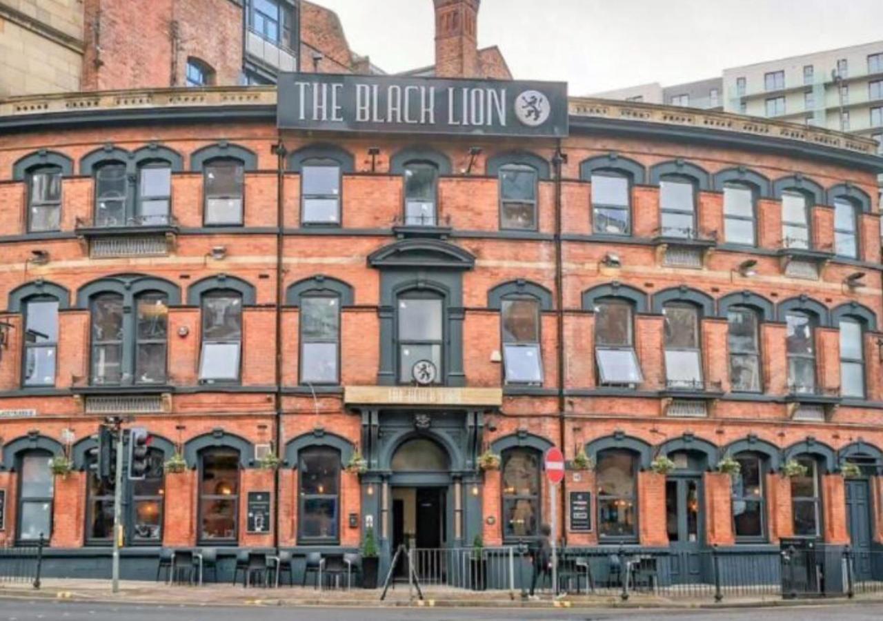 Black Lion Hotel Manchester Салфорд Екстериор снимка